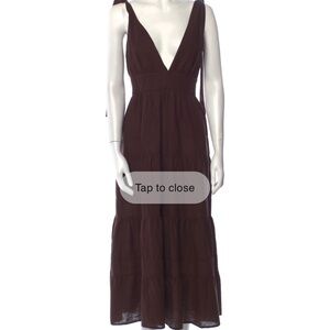 HOUSE OF HARLOW 1960
Plunge Neckline Midi Length Dress